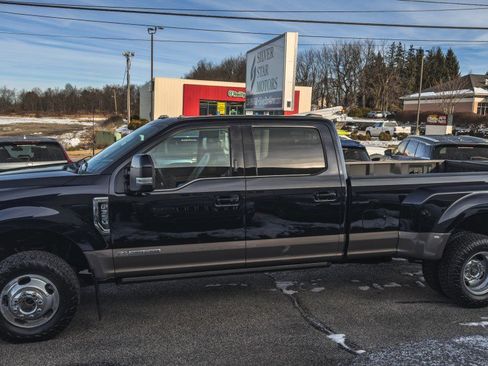 Used 2022 Ford F350 King Ranch w/ King Ranch Ultimate Package image 6