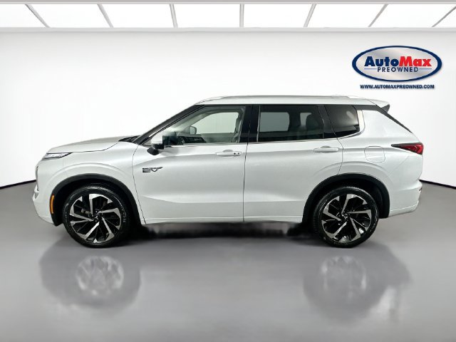 Used 2023 Mitsubishi Outlander SEL AWD/4WD image 7