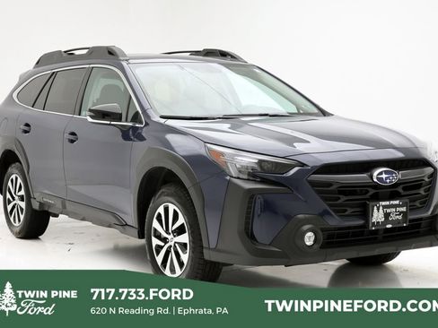 Used 2025 Subaru Outback Premium image 1