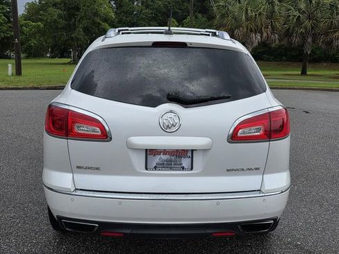 Used 2016 Buick Enclave Premium w/ Experience Buick Package FWD image 3