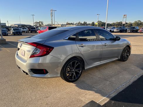 Used 2021 Honda Civic Sport image 3