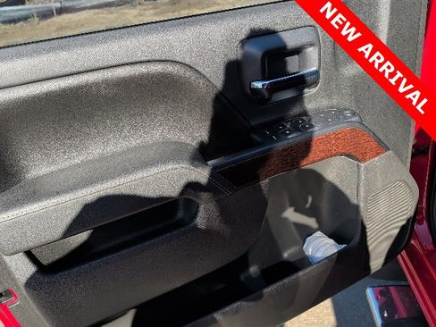 Used 2016 GMC Sierra 1500 SLE w/ SLE Value Package image 19