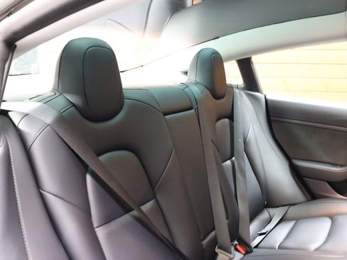 Used 2023 Tesla Model 3 Standard Range image 63