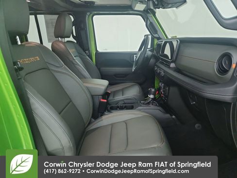 Used 2025 Jeep Gladiator Mojave image 23