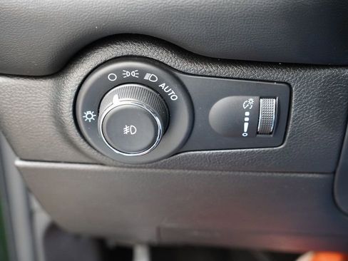 Certified 2022 Dodge Durango GT image 28