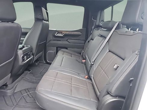 Used 2022 Chevrolet Silverado 1500 High Country w/ High Country Premium Package image 31