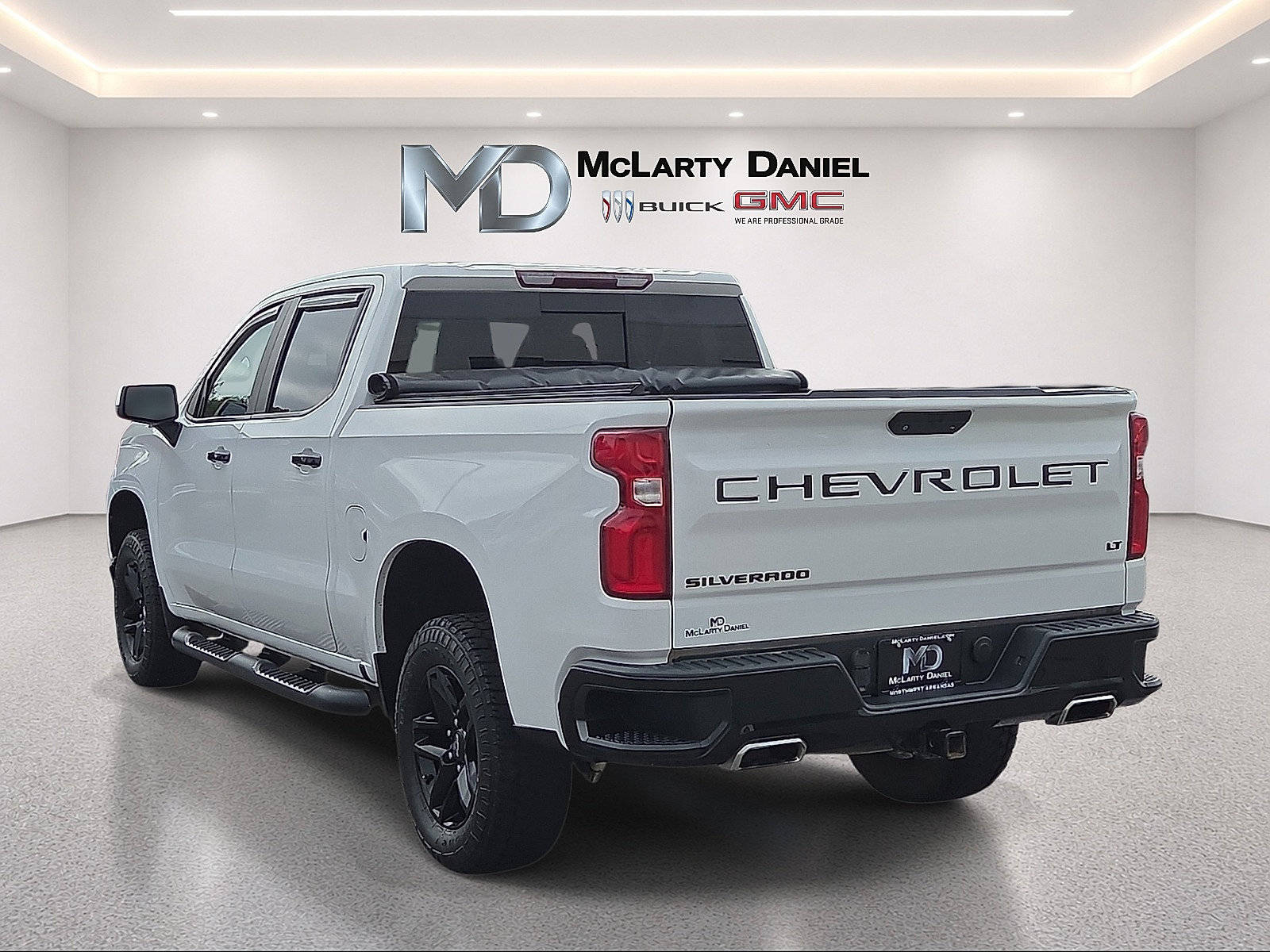 Certified 2020 Chevrolet Silverado 1500 LT Trail Boss AWD/4WD image 13
