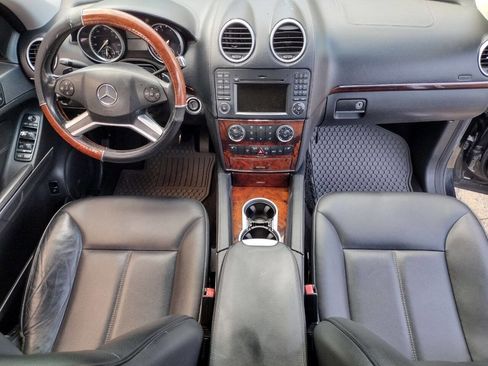 Used 2011 Mercedes-Benz GL 450 4MATIC image 41