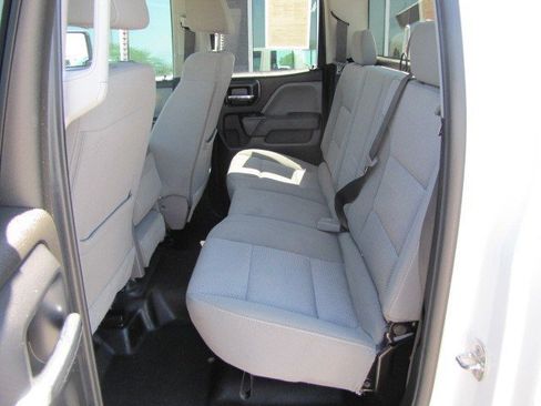 Used 2018 GMC Sierra 2500 4x4 Double Cab w/ Sierra Convenience Package image 10