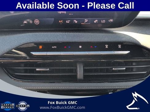 Used 2026 Buick Enclave Sport Touring w/ Power Package AWD/4WD image 13