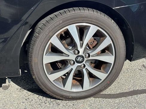 Used 2017 Hyundai Accent Value Edition image 6