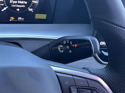 New 2026 Volkswagen Tiguan SE R-Line image 20