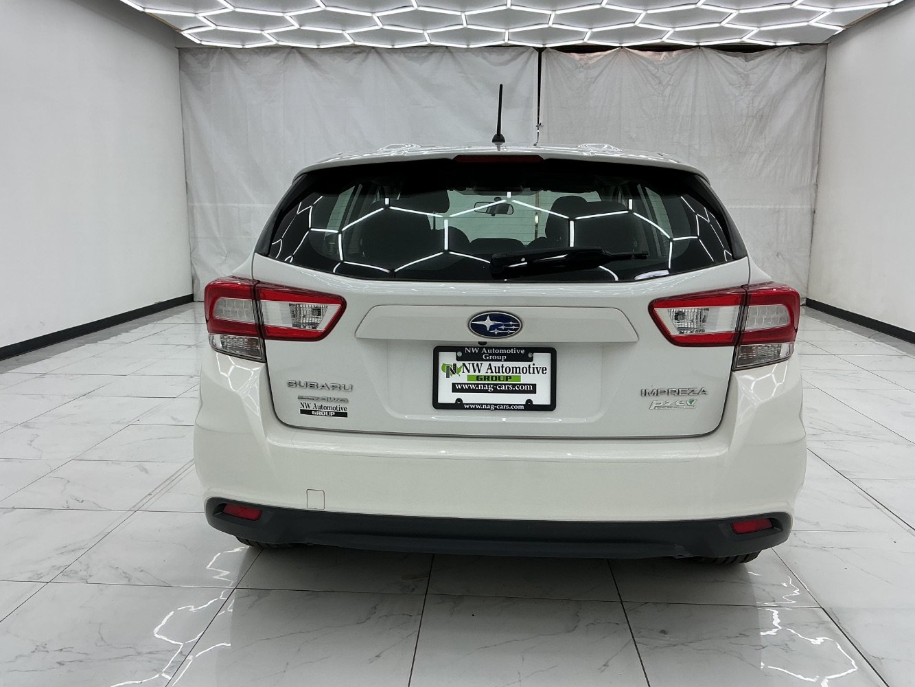 Used 2017 Subaru Impreza 2.0i AWD/4WD image 10