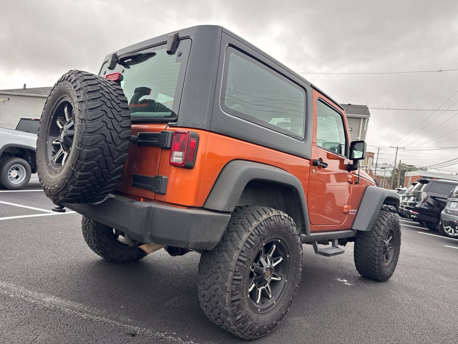 Used 2011 Jeep Wrangler Rubicon w/ Dual Top Group AWD/4WD image 25