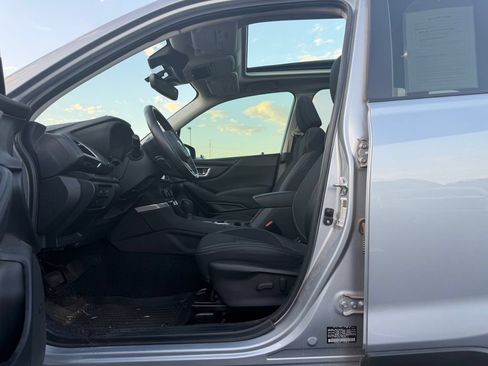 Used 2024 Subaru Forester Premium AWD/4WD image 5