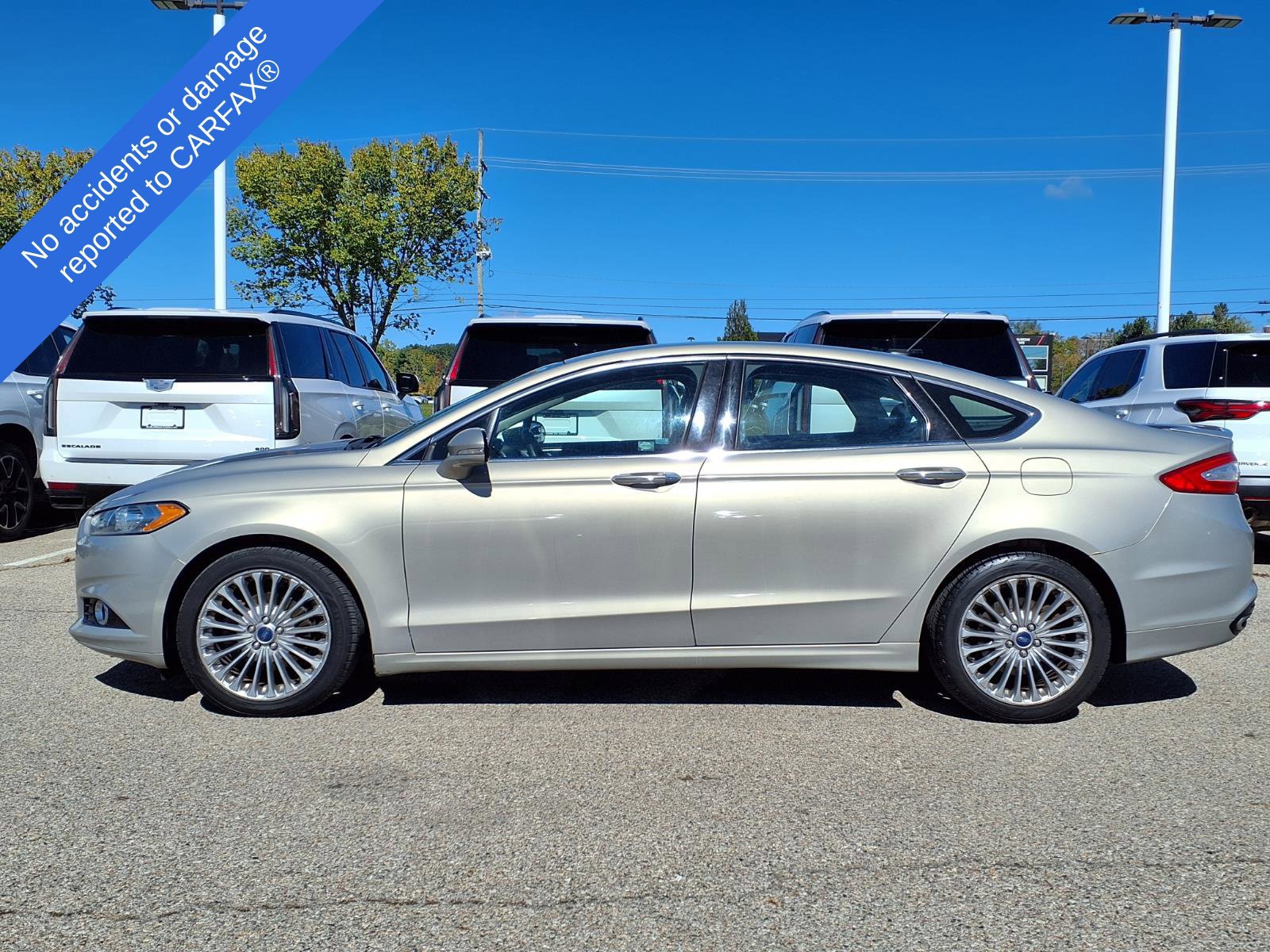 Used 2016 Ford Fusion Titanium FWD image 8