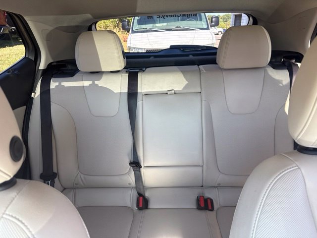 Used 2024 Buick Encore GX Sport Touring w/ Experience Buick Package FWD image 23