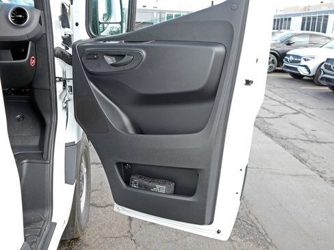 New 2026 Mercedes-Benz Sprinter 2500 image 20