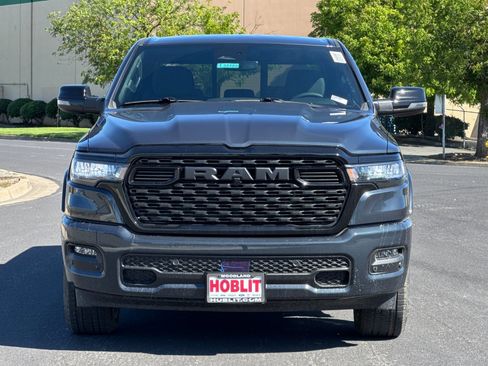 New 2026 RAM 1500 4x4 Crew Cab image 8