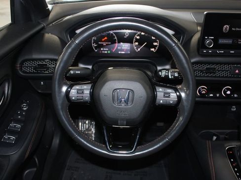 Used 2024 Honda HR-V Sport image 11