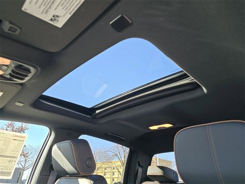 New 2026 GMC Canyon AT4 w/ Technology Plus Package image 21