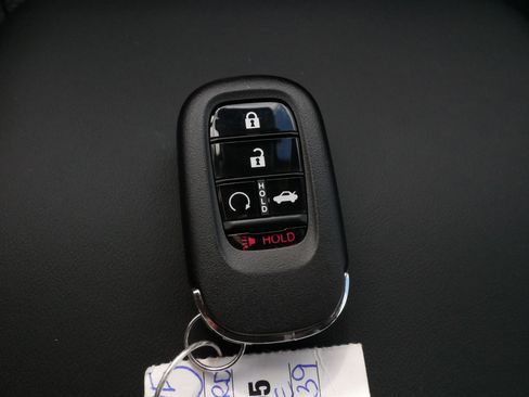 Certified 2025 Honda Accord EX-L image 31