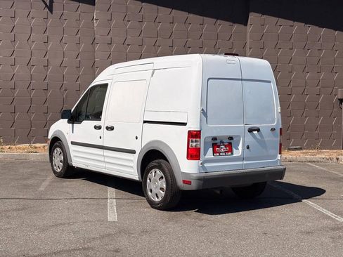 Used 2013 Ford Transit Connect XL FWD image 5