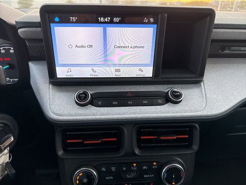 Used 2023 Ford Maverick XLT w/ Equipment Group 300A Standard image 15