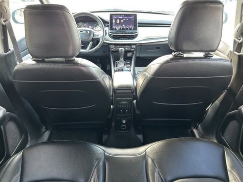 Certified 2022 Jeep Compass Limited image 17