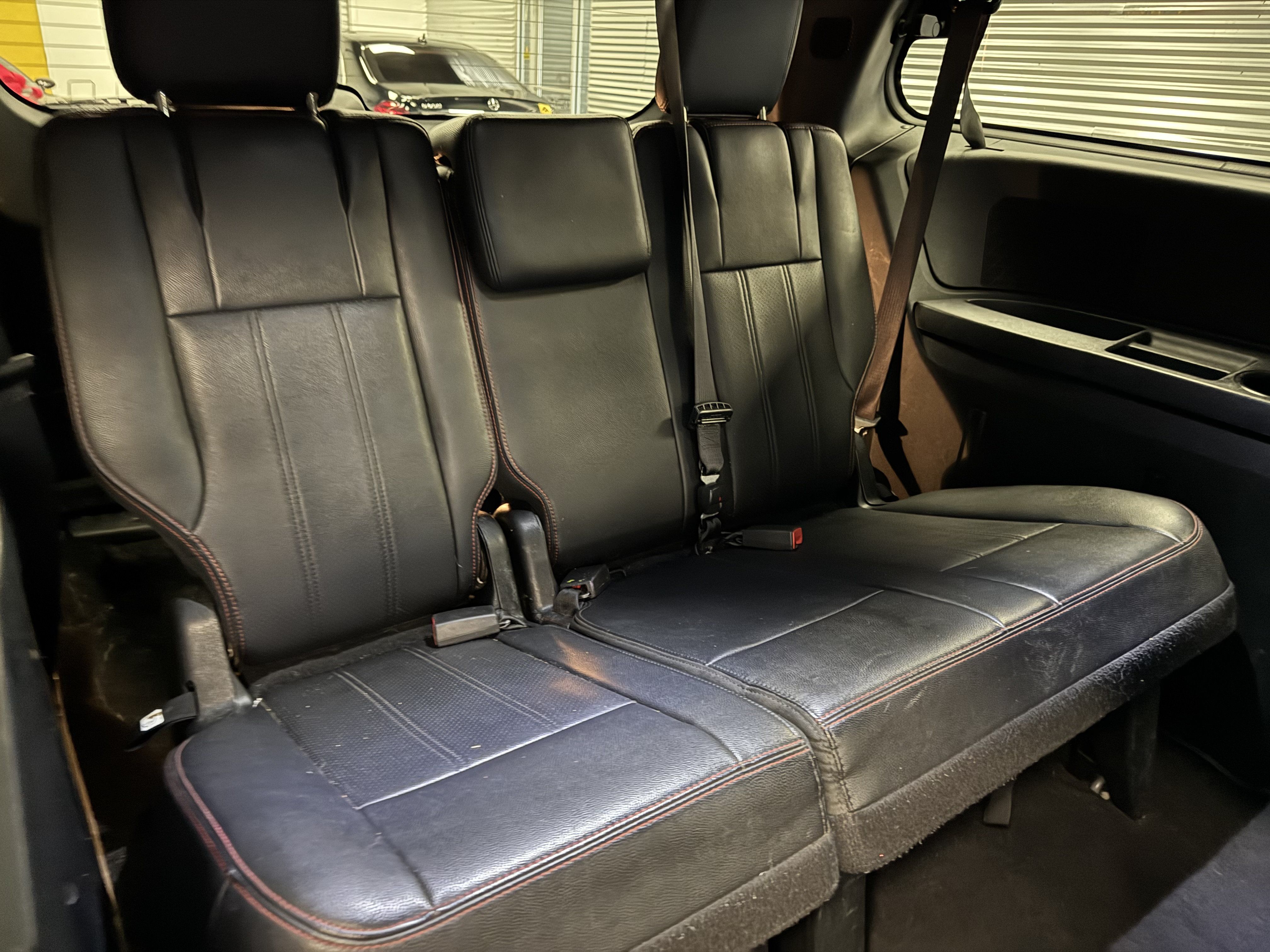 Used 2018 Dodge Grand Caravan GT FWD image 17