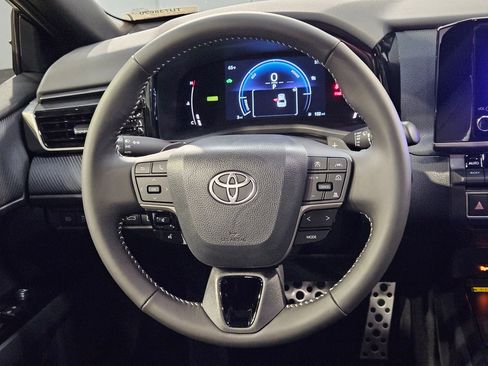 New 2026 Toyota Camry SE FWD image 14