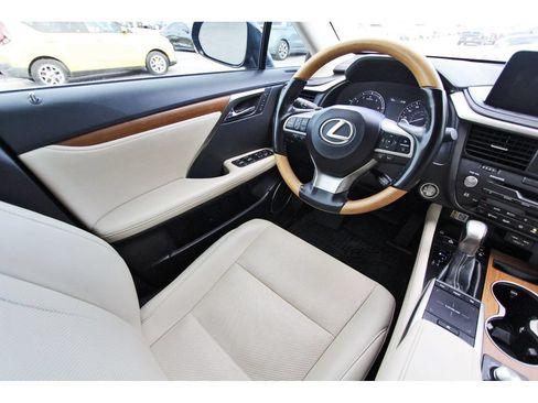 Used 2021 Lexus RX 350 FWD w/ Premium Package image 9