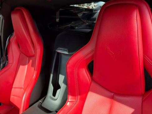 Used 2022 Chevrolet Corvette 1LT w/ Z51 Performance Package image 34