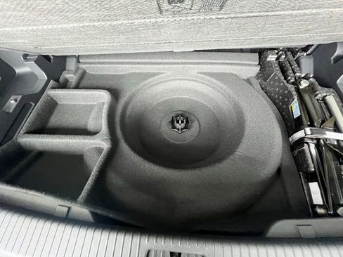 New 2026 Volkswagen Atlas SE image 28