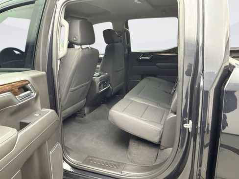 Used 2022 GMC Sierra 1500 Elevation w/ X31 Off-Road Package image 11