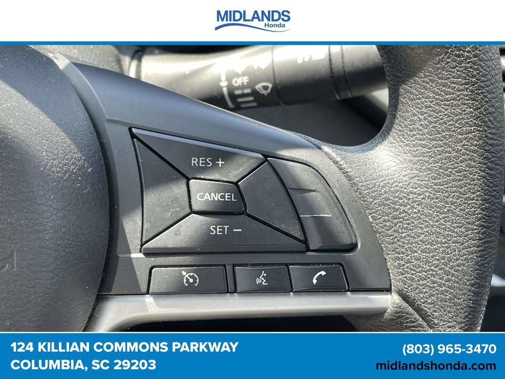 Used 2025 Nissan Altima 2.5 SV FWD image 22