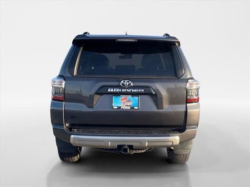 Used 2023 Toyota 4Runner TRD Off-Road Premium image 5