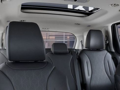New 2026 Kia Carnival SX FWD image 27