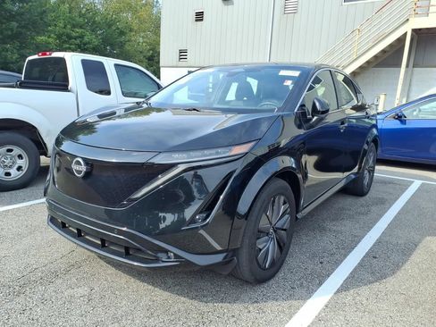 Certified 2024 Nissan Ariya FWD image 4