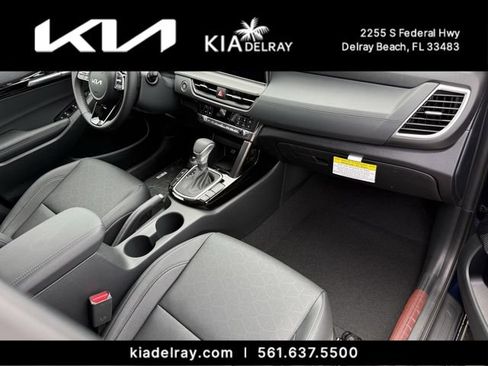 New 2026 Kia Seltos EX FWD image 9
