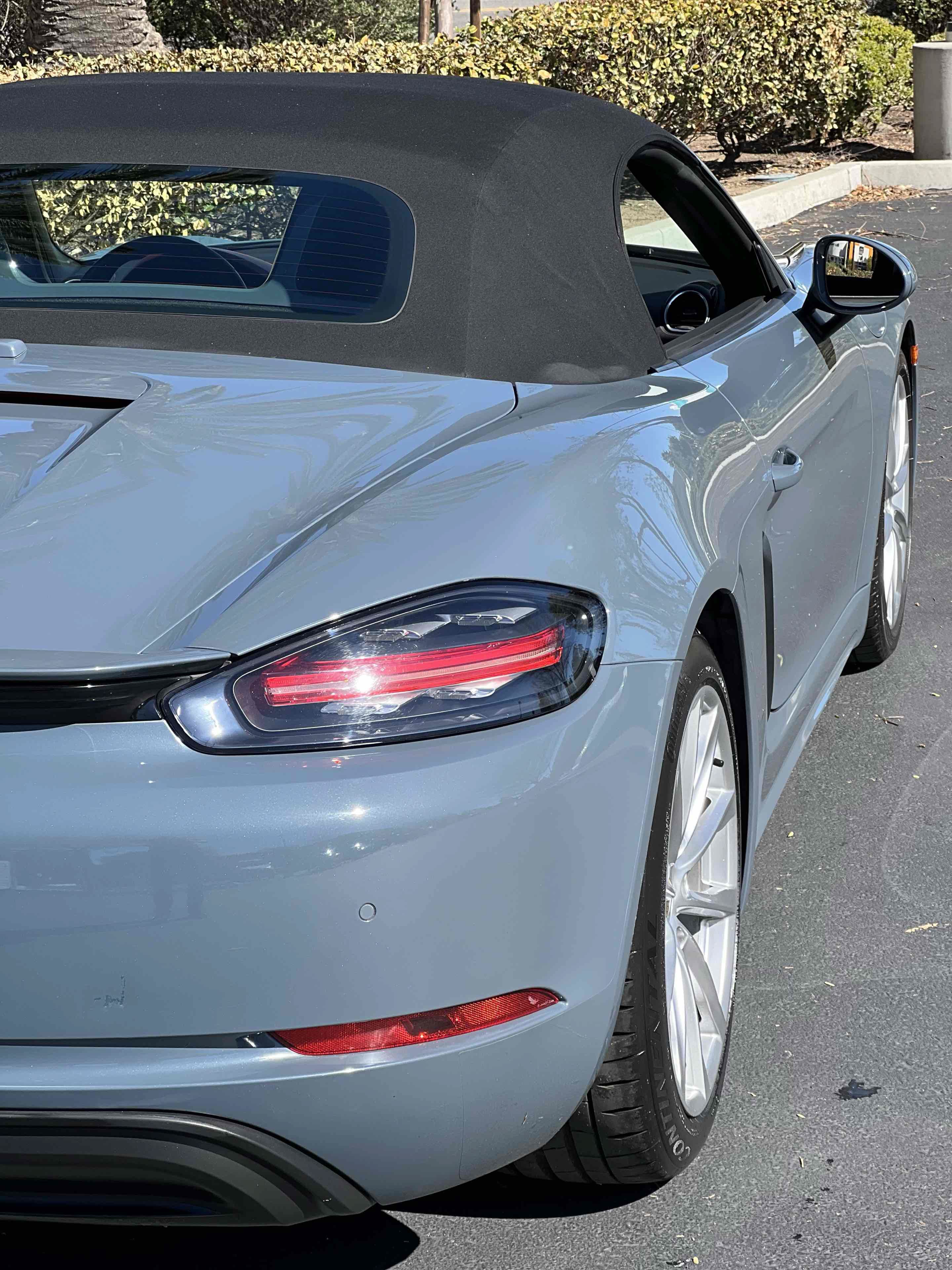 Used 2017 Porsche 718 Boxster RWD image 24