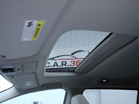 Used 2025 Honda Odyssey EX-L image 27