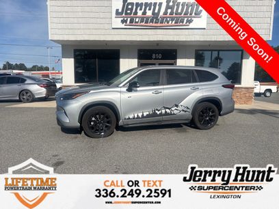 Used 2023 Toyota Highlander L