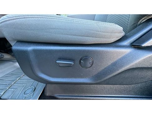 Used 2019 Ford F150 XLT w/ Trailer Tow Package image 25