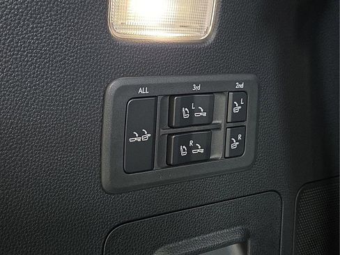 New 2026 Lexus LX 600 4WD w/ Luxury Package image 13