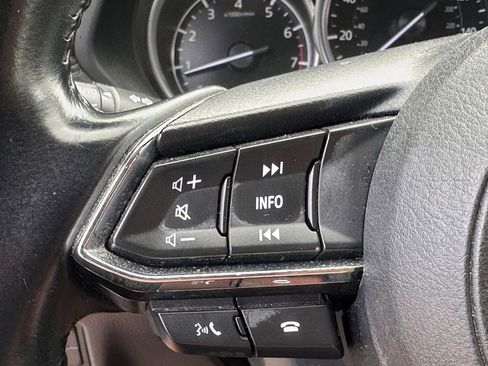 Used 2021 MAZDA CX-5 Touring image 23