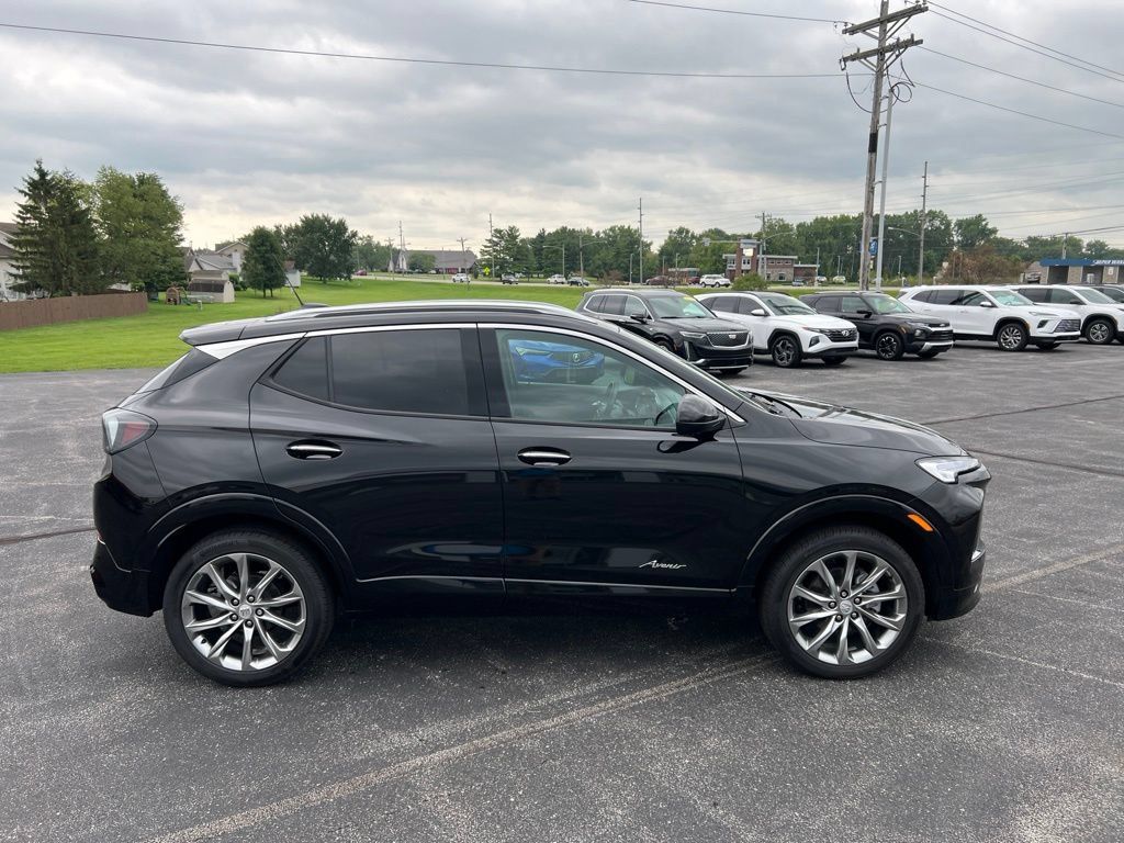 Used 2026 Buick Encore GX Avenir w/ Avenir Technology Package AWD/4WD image 36