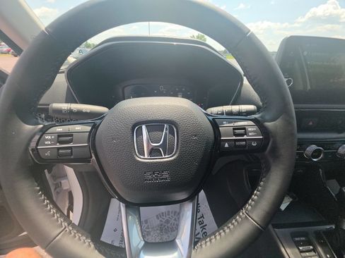 Used 2026 Honda CR-V EX-L image 16