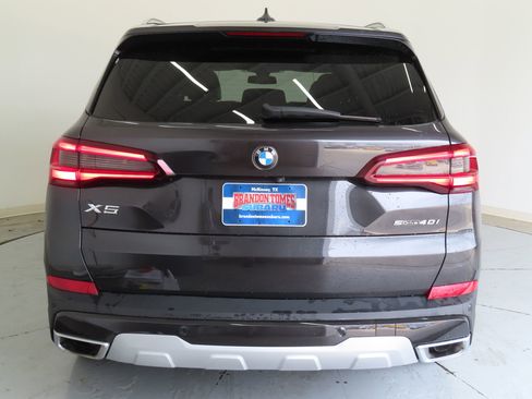 Used 2021 BMW X5 sDrive40i w/ Convenience Package image 5