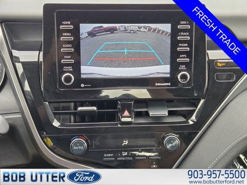 Used 2021 Toyota Camry SE image 17